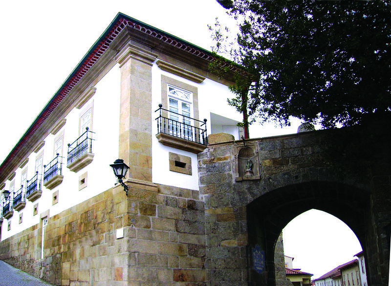 Montebelo Palacio Dos Melos Viseu Historic Hotel Buitenkant foto